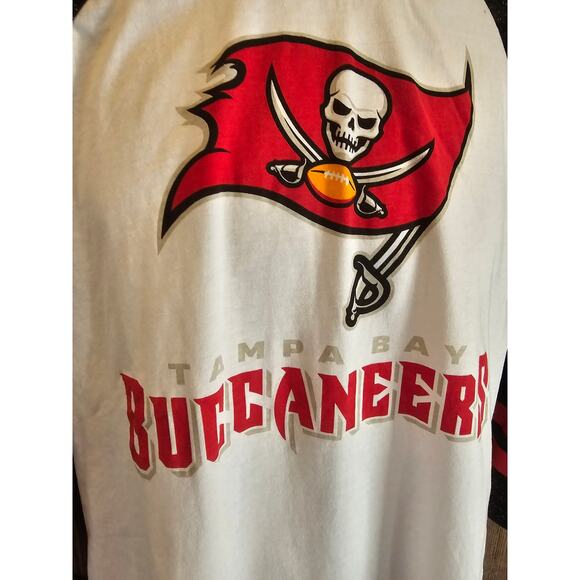 Tampa Bay buccaneers medium M game day t shirt EUC half sleeve NFL team apparel# - Picture 3 of 6